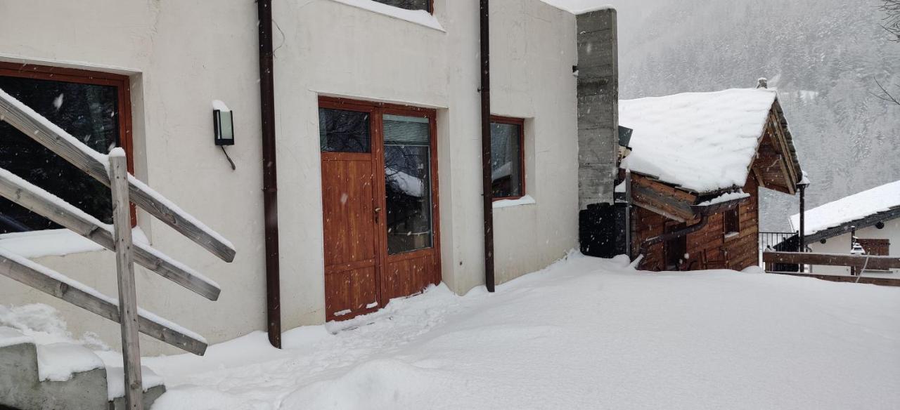 L'Appartement Montagnard D'Estelle 4-6 Personnes Lanslebourg-Mont-Cenis Bagian luar foto